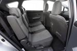 Toyota Prius V 2011 года